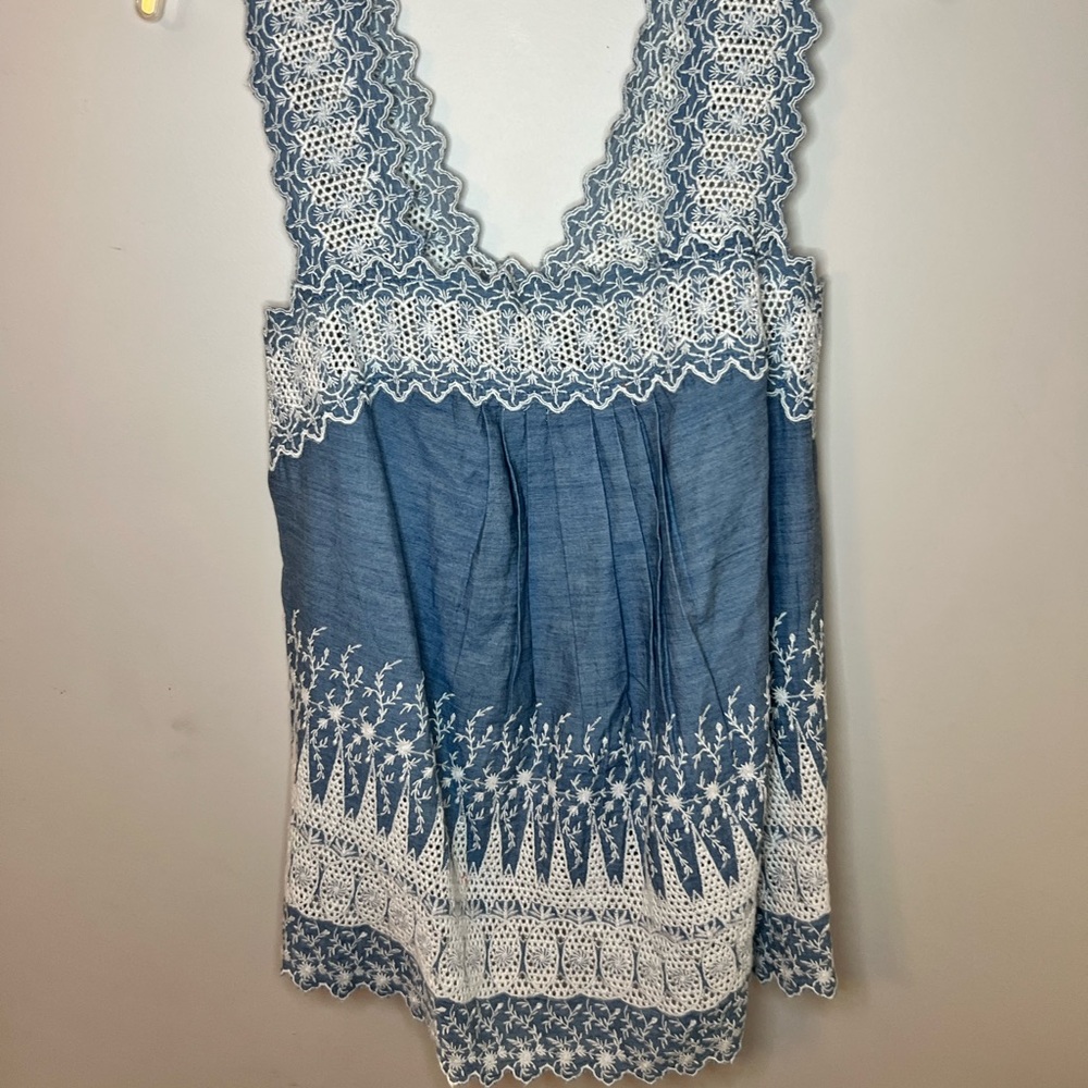 Lightweight denim top